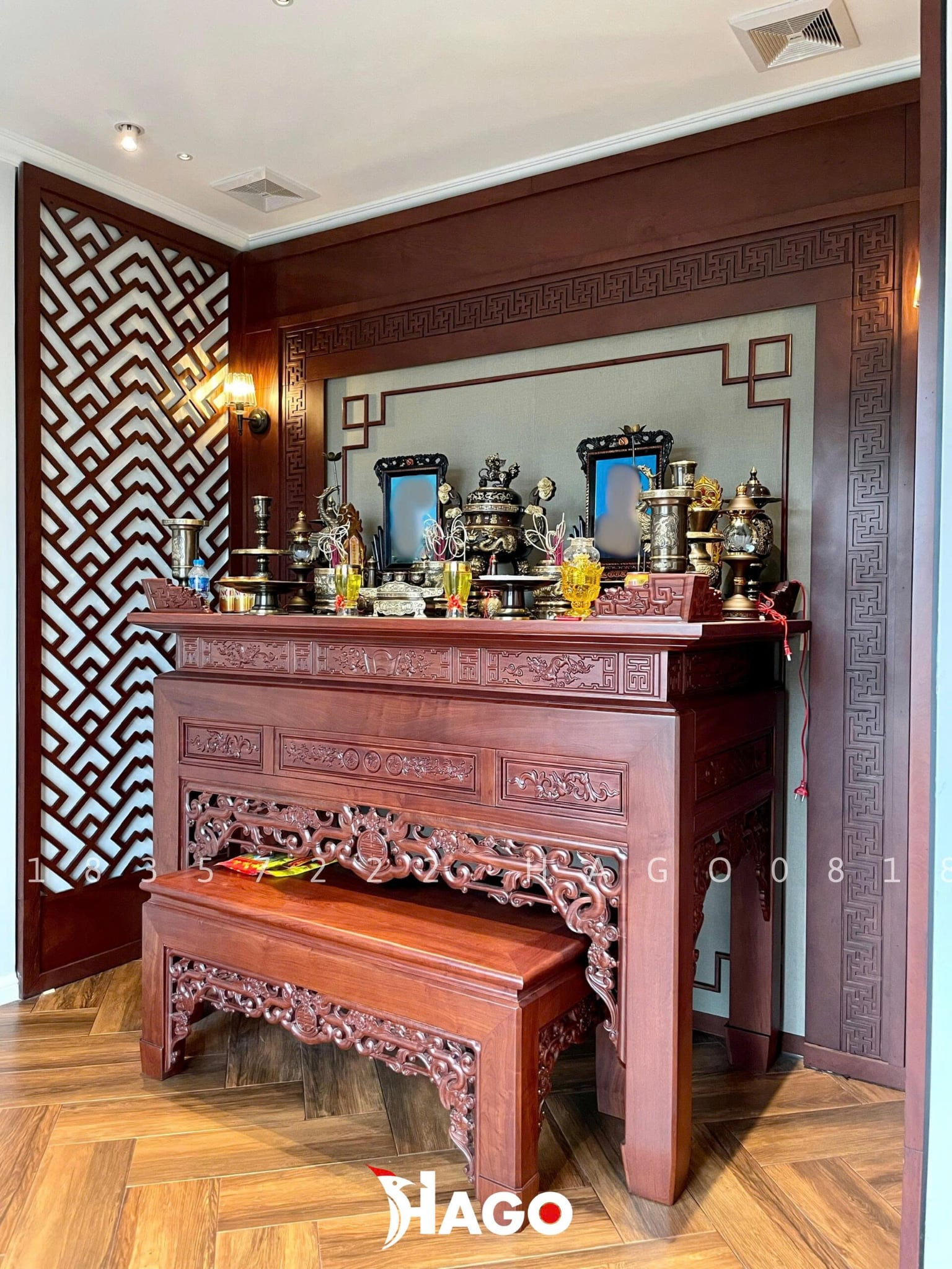 Bàn thờ gỗ tự nhiên đẹp - Ảnh 3