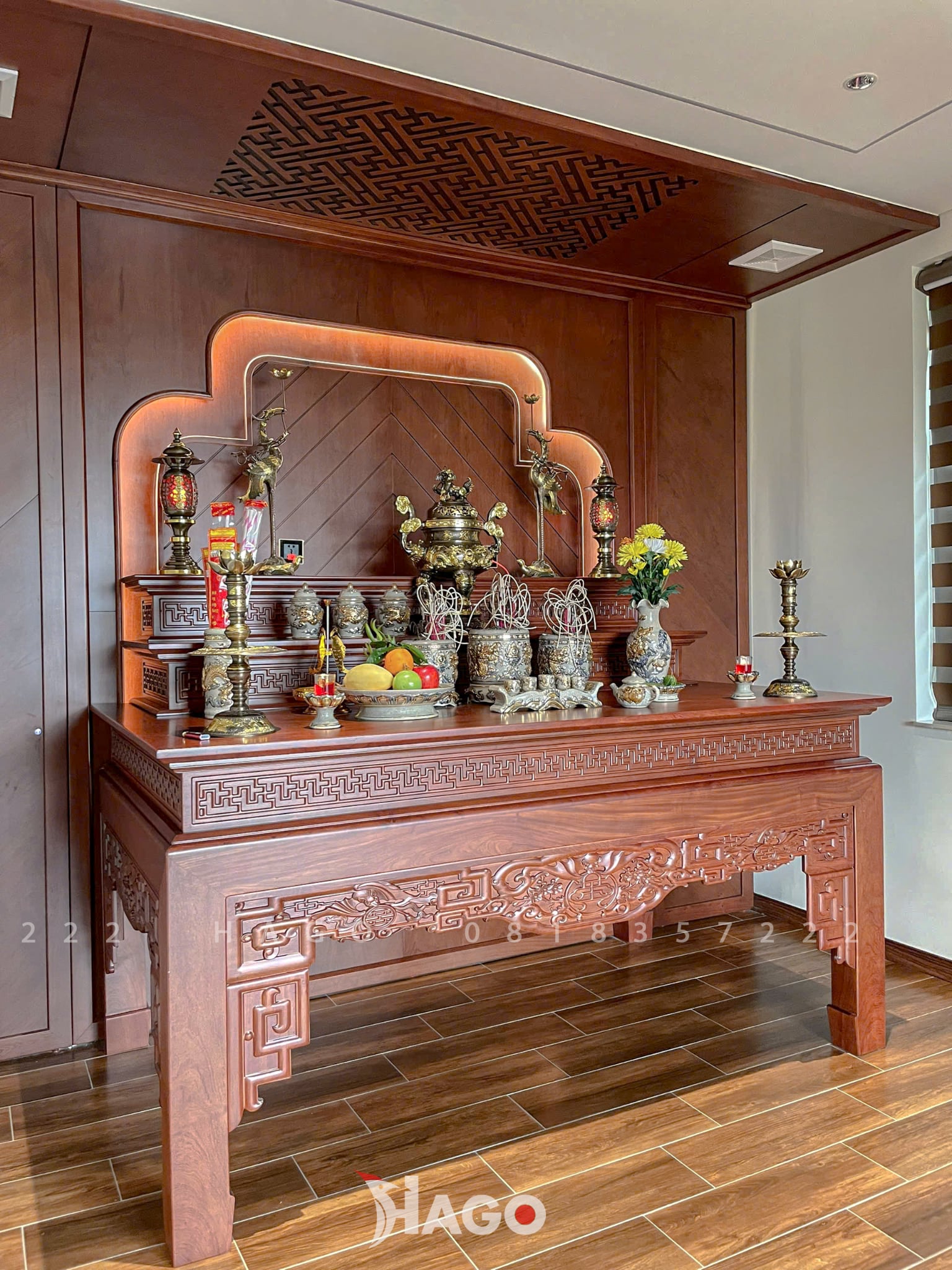 Alternative view of Bàn thờ gỗ đẹp